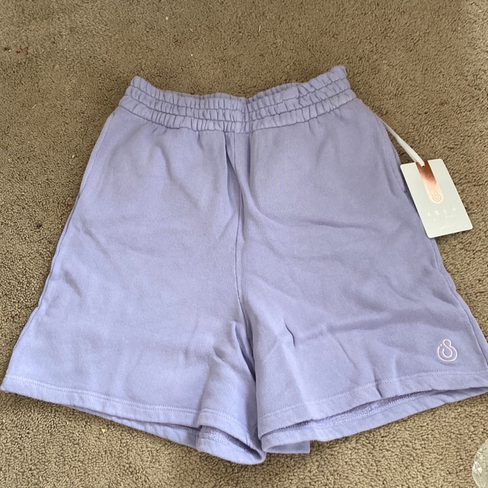 NWT Isla Movement Monroe Fleece short lavender
